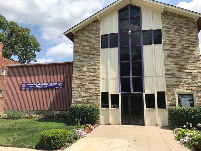 15215 Center Avenue, Harvey, IL 60426