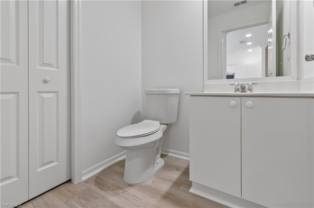 3281 Lindsey Ln, Unit 4, Naples, FL 34109 Photo