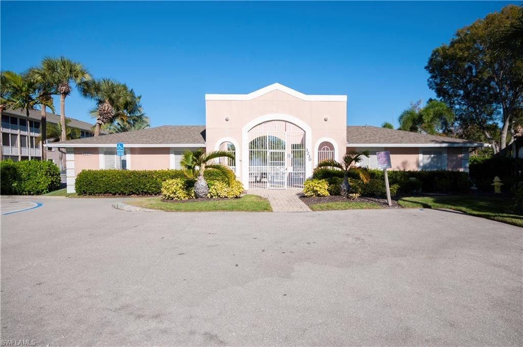 3281 Lindsey Ln, Unit 4, Naples, FL 34109 Photo