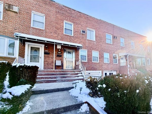 80-35 249th Street, Bellerose, NY 11426
