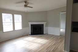 1338 Tidway Circle photo 4