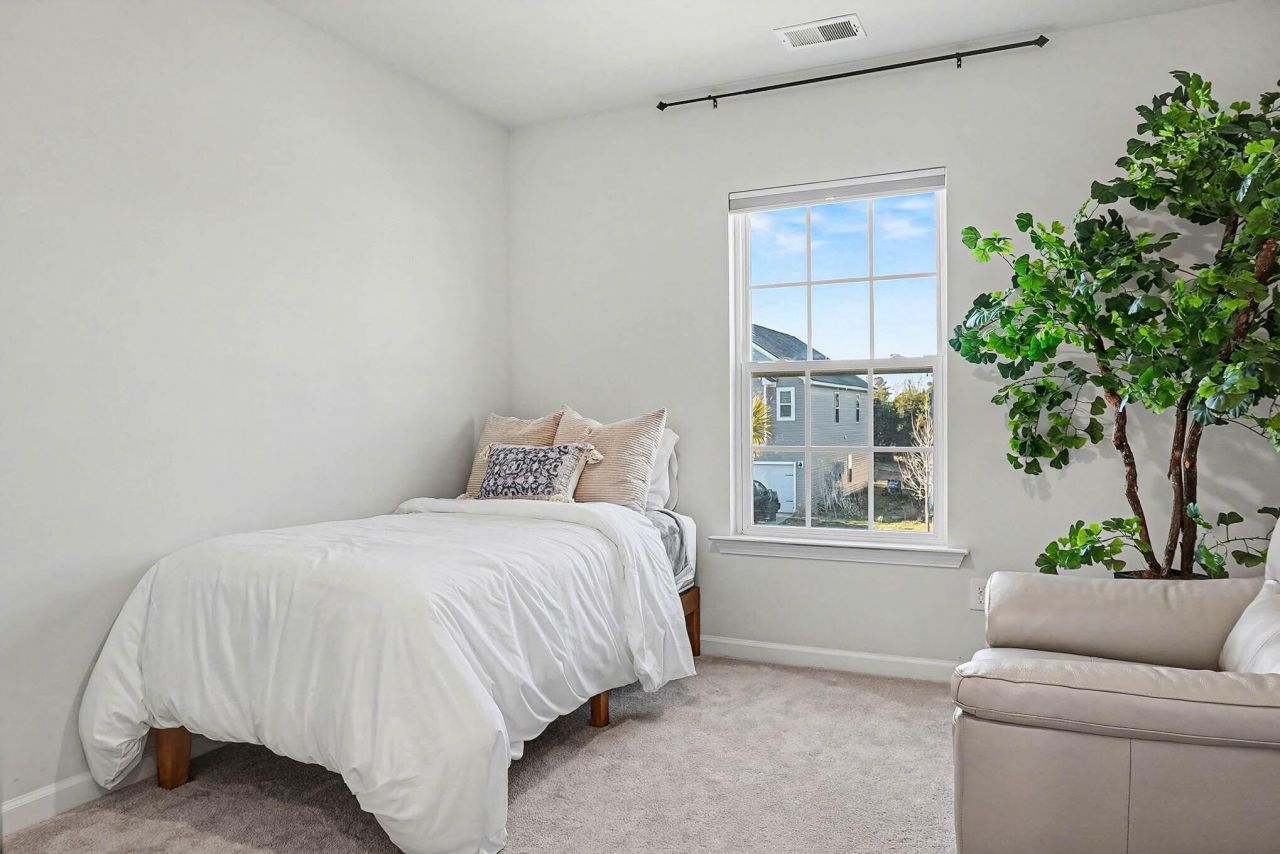 211 Daniels Creek Circle Photo 12