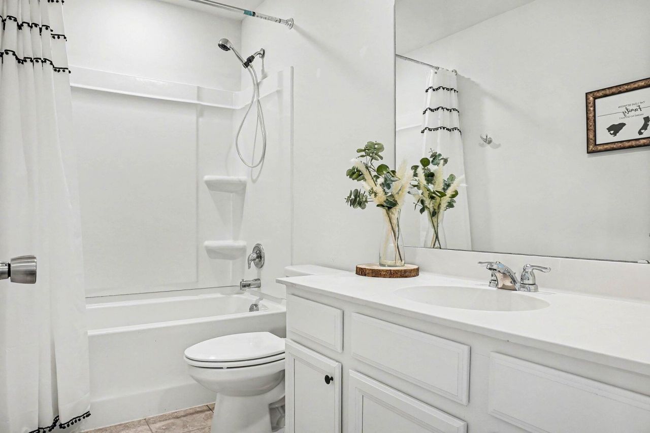 211 Daniels Creek Circle Photo 17