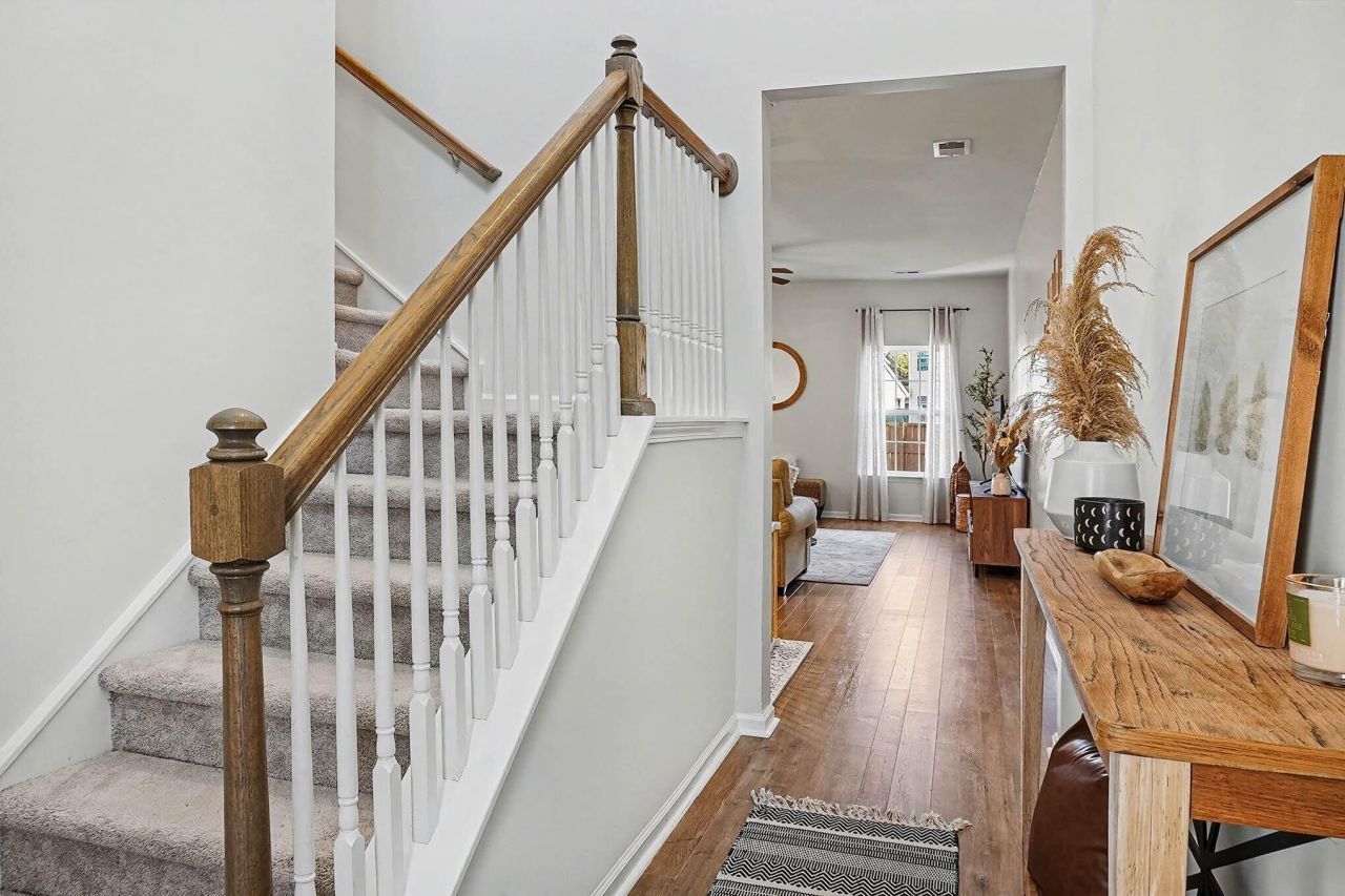 211 Daniels Creek Circle Photo 5