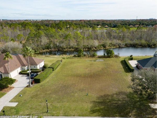 39 Lionspaw Grand, Daytona Beach, FL 32124