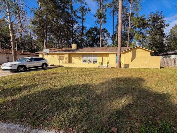 5210 NW 24TH PLACE, GAINESVILLE, FL 32606