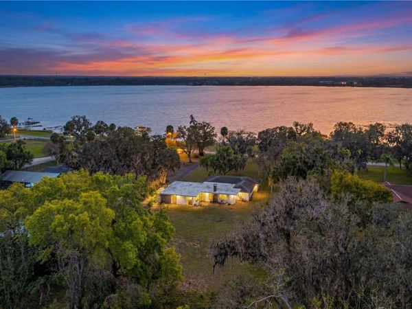 9279 SILVER LAKE DRIVE, LEESBURG, FL 34788