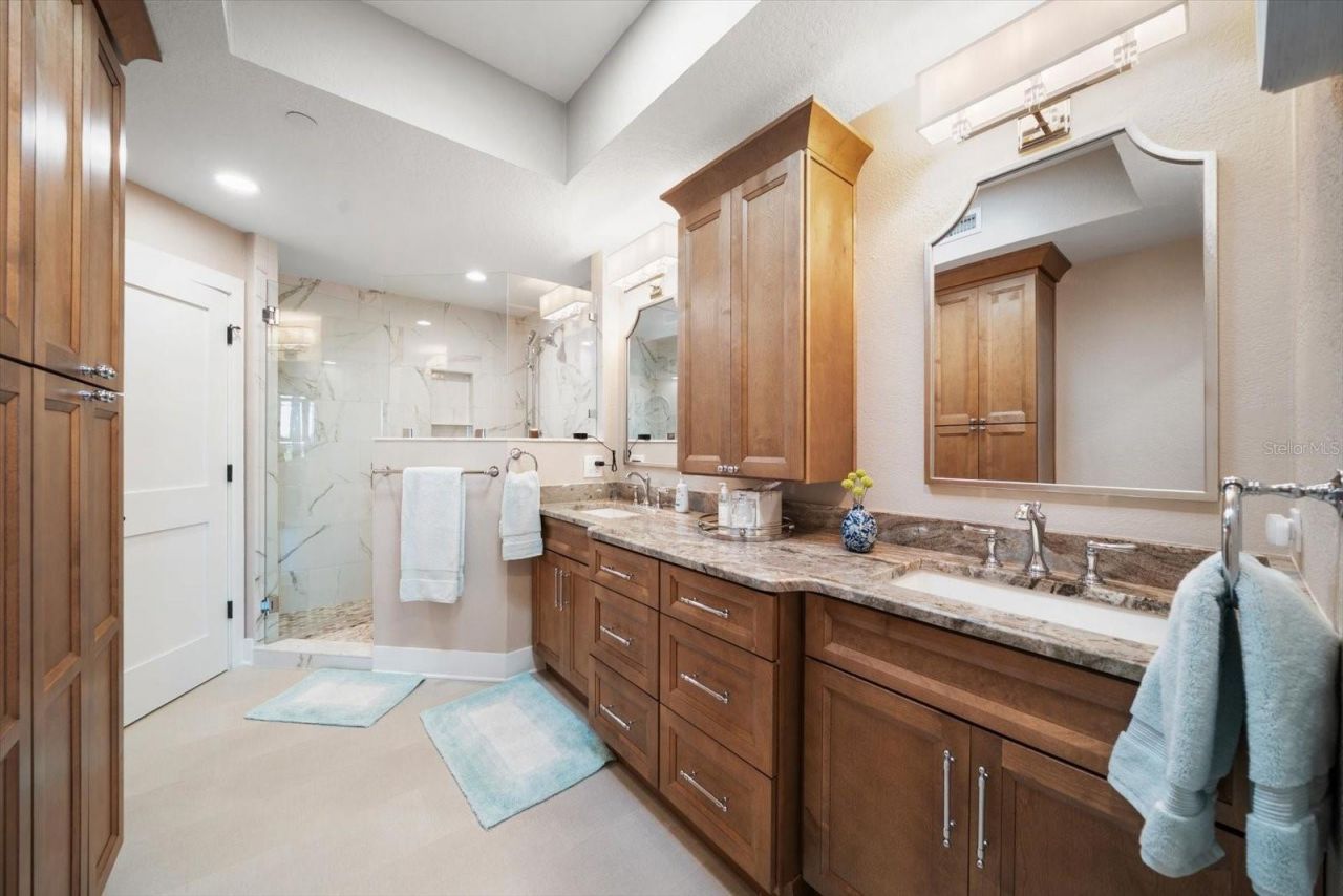 19519 Gulf Boulevard, Unit 602, Indian Shores, FL 33785 Photo