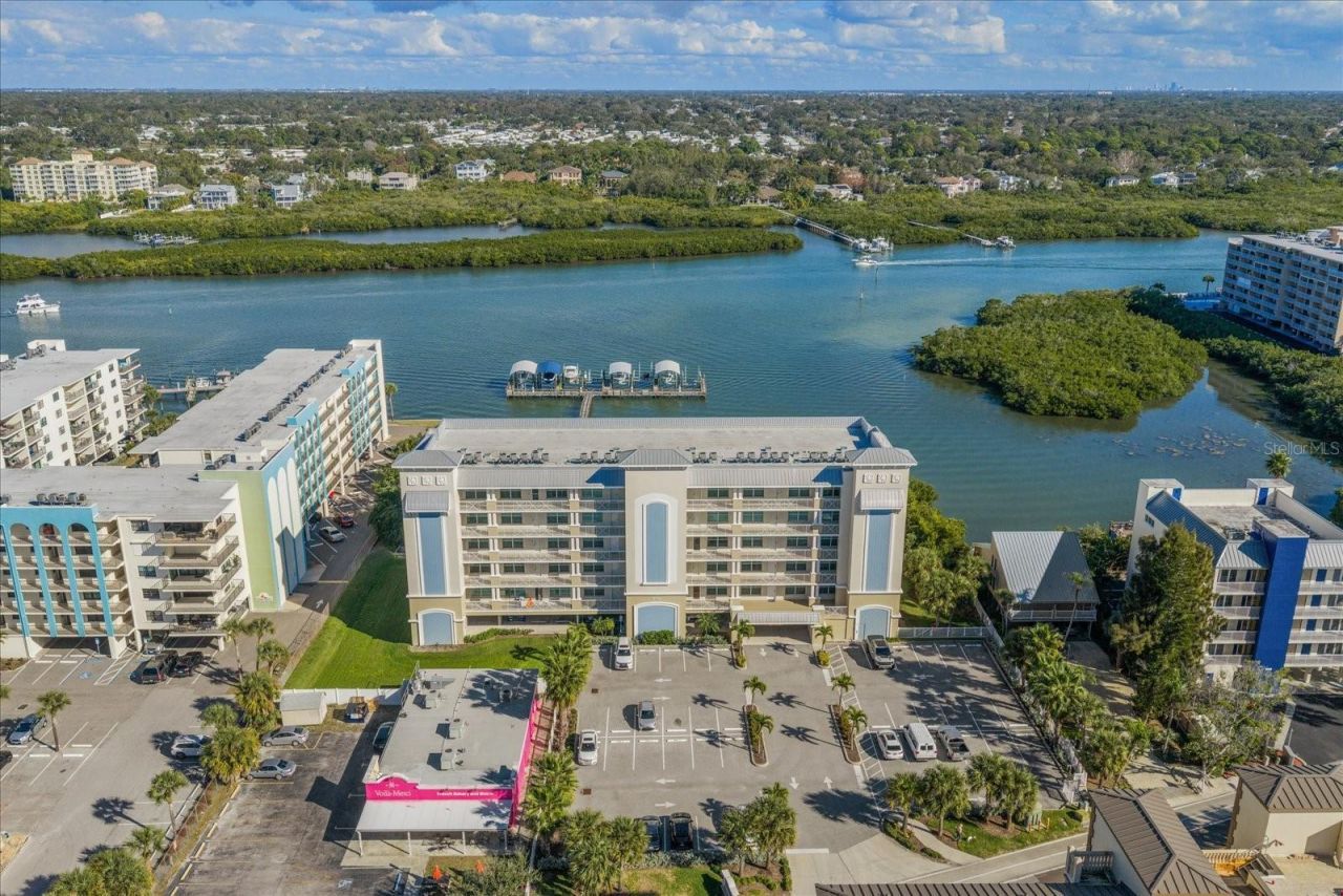 19519 Gulf Boulevard, Unit 602, Indian Shores, FL 33785 Photo