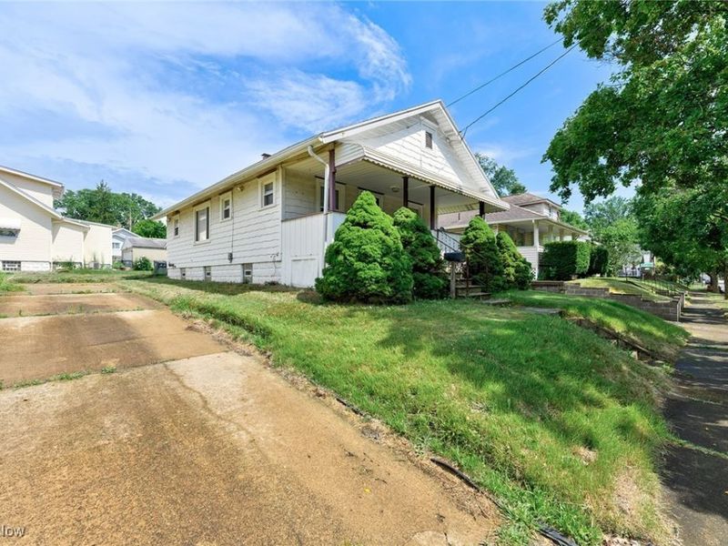 1243 Herberich Avenue, Akron, OH 44301 Photo 3