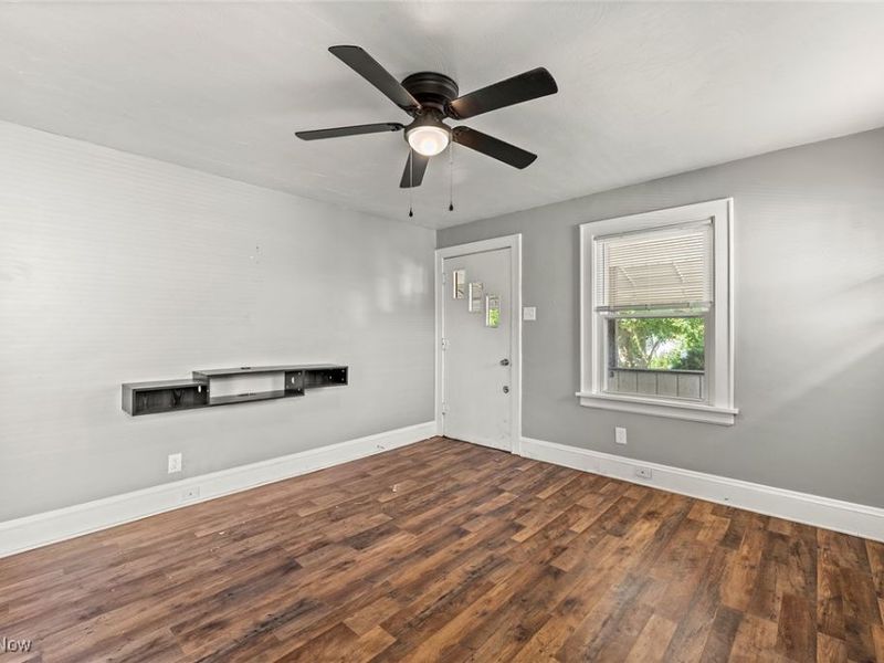 1243 Herberich Avenue, Akron, OH 44301 Photo 8