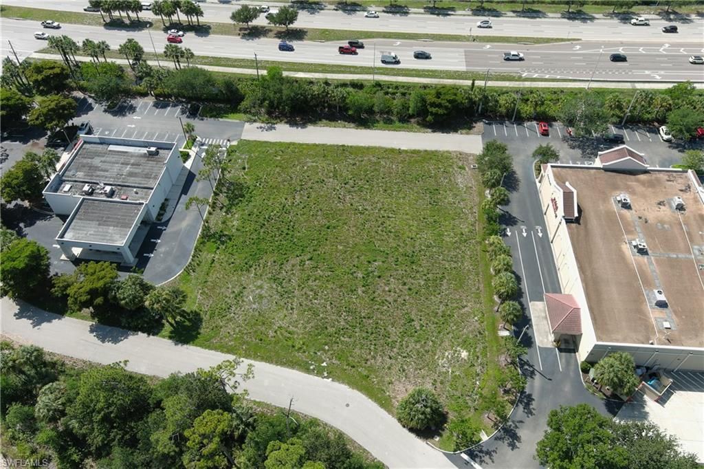 15640 Summerlin Rd, Fort Myers, FL 33908 Photo