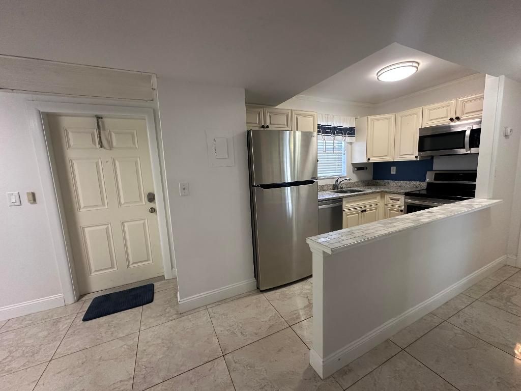 1810 New Palm Way, Unit 417, Boynton Beach, FL 33435 Photo