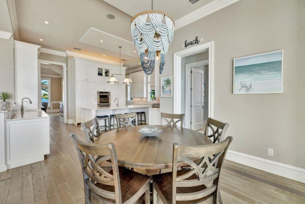 8316 S Ocean Drive, Jensen Beach, FL 34957 Photo