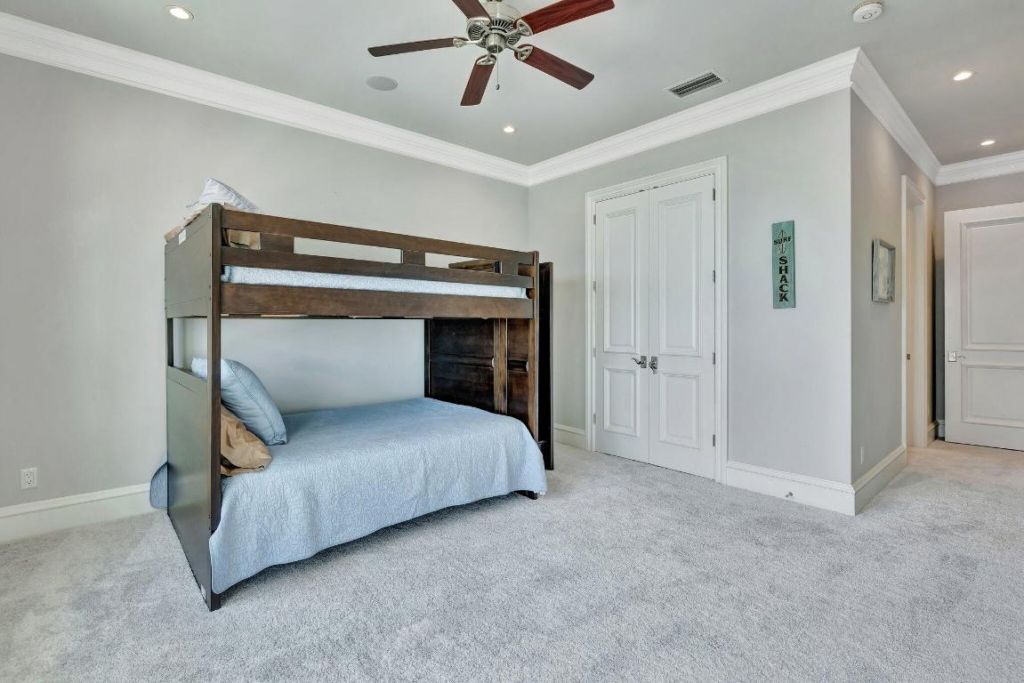 8316 S Ocean Drive, Jensen Beach, FL 34957 Photo