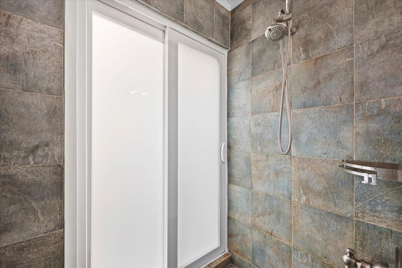 11 Dorchester Circle, Palm Beach Gardens, FL 33418 Photo