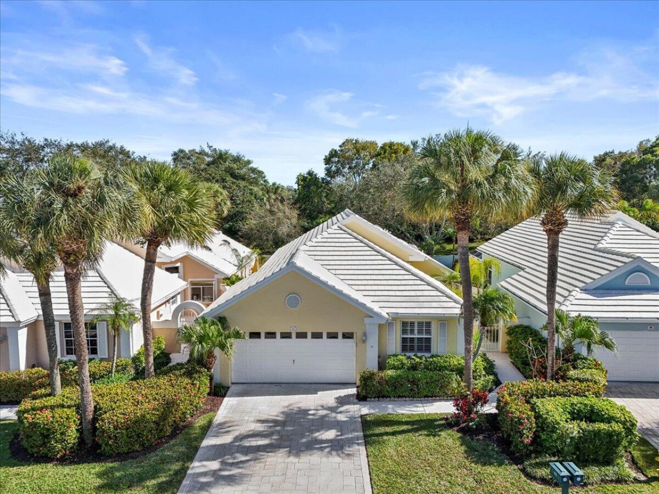 11 Dorchester Circle, Palm Beach Gardens, FL 33418 Photo