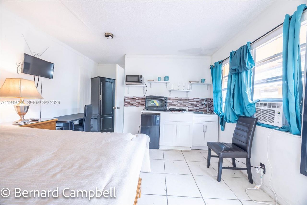 Please Call For Address, Unit 1-4, Hallandale Beach, FL 33009 Photo