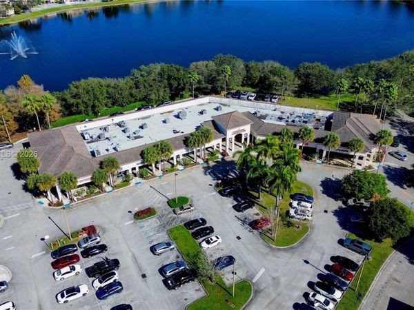 4570 Lyons Rd , Unit 105, Coconut Creek, FL 33073