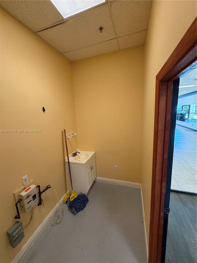 4570 Lyons Rd , Unit 105, Coconut Creek, FL 33073 Photo