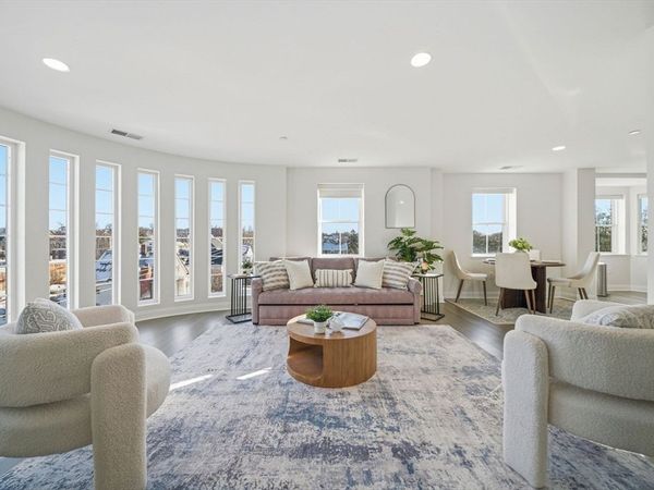 120 Wyllis Ave, Unit 401, Everett, MA 02149