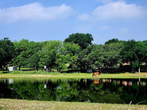 6101 County Road 208 , Lampasas, TX 76550