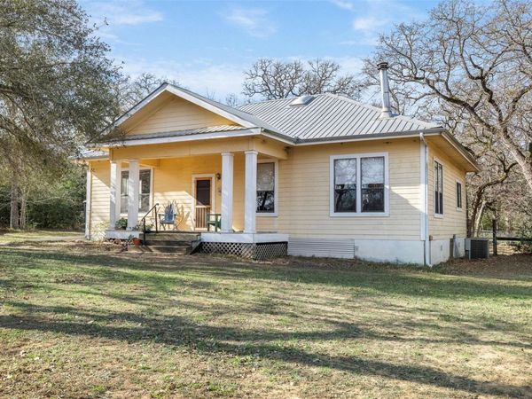 1139 Private Road 7009 RD, Lexington, TX 78947