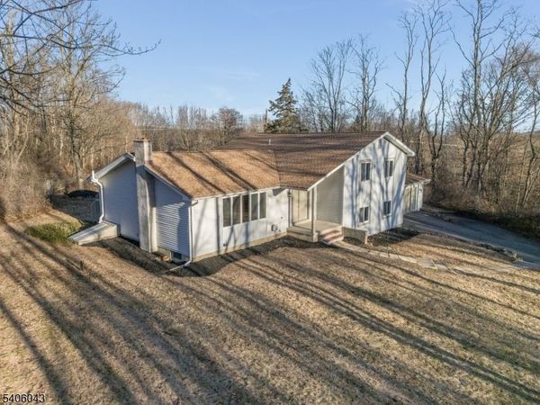 333 Mount Bethel Rd, Mansfield, NJ 07865