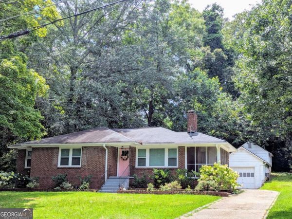 2655 ELSINORE Street, East Point, GA 30344