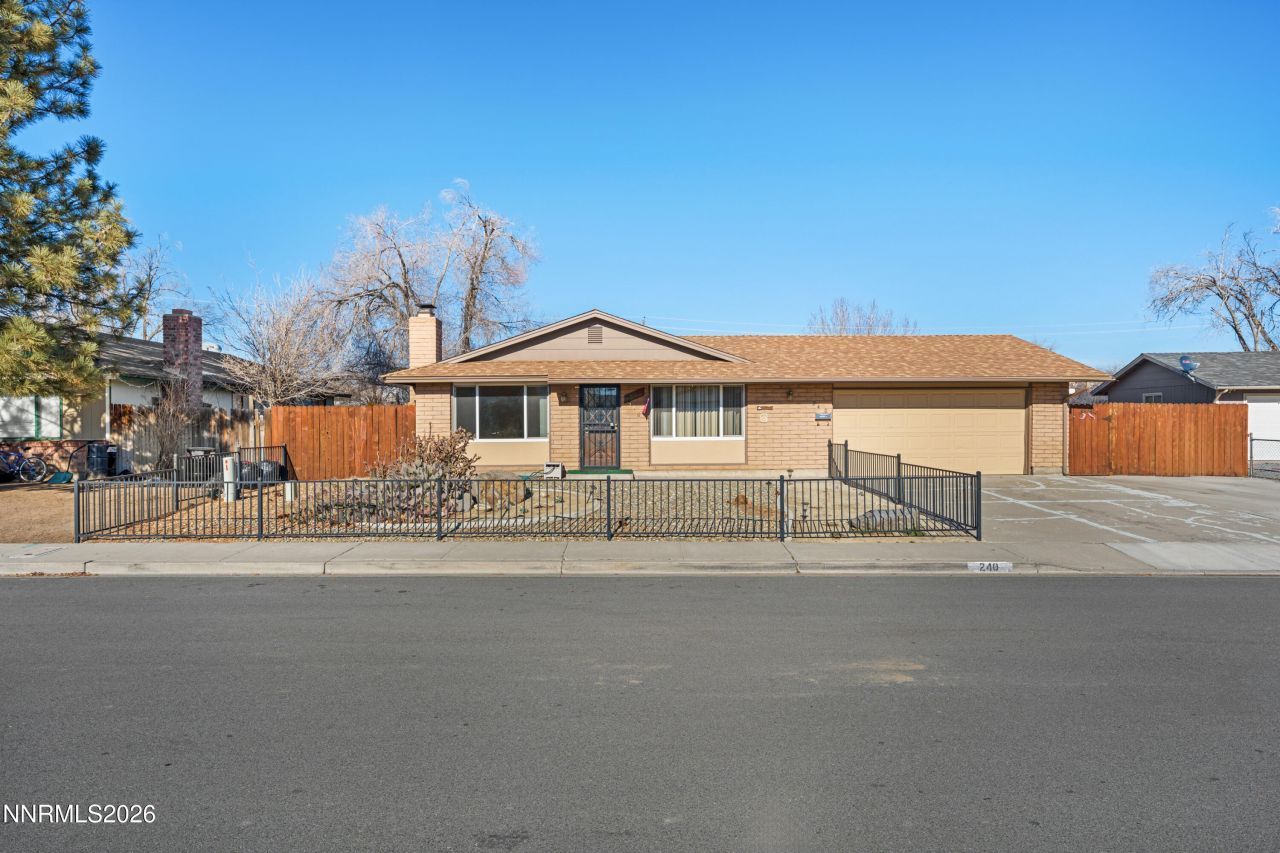 240 E Gault Way, Sparks, NV 89431 Photo
