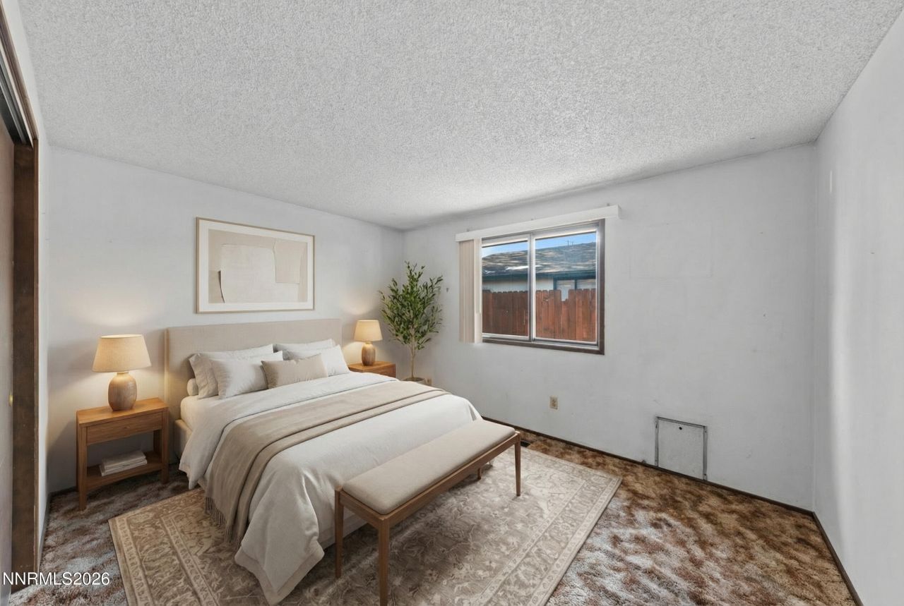 240 E Gault Way, Sparks, NV 89431 Photo