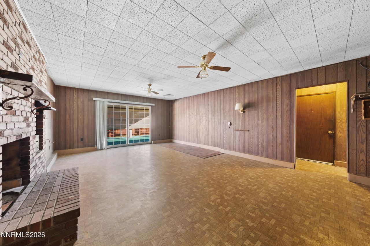 240 E Gault Way, Sparks, NV 89431 Photo