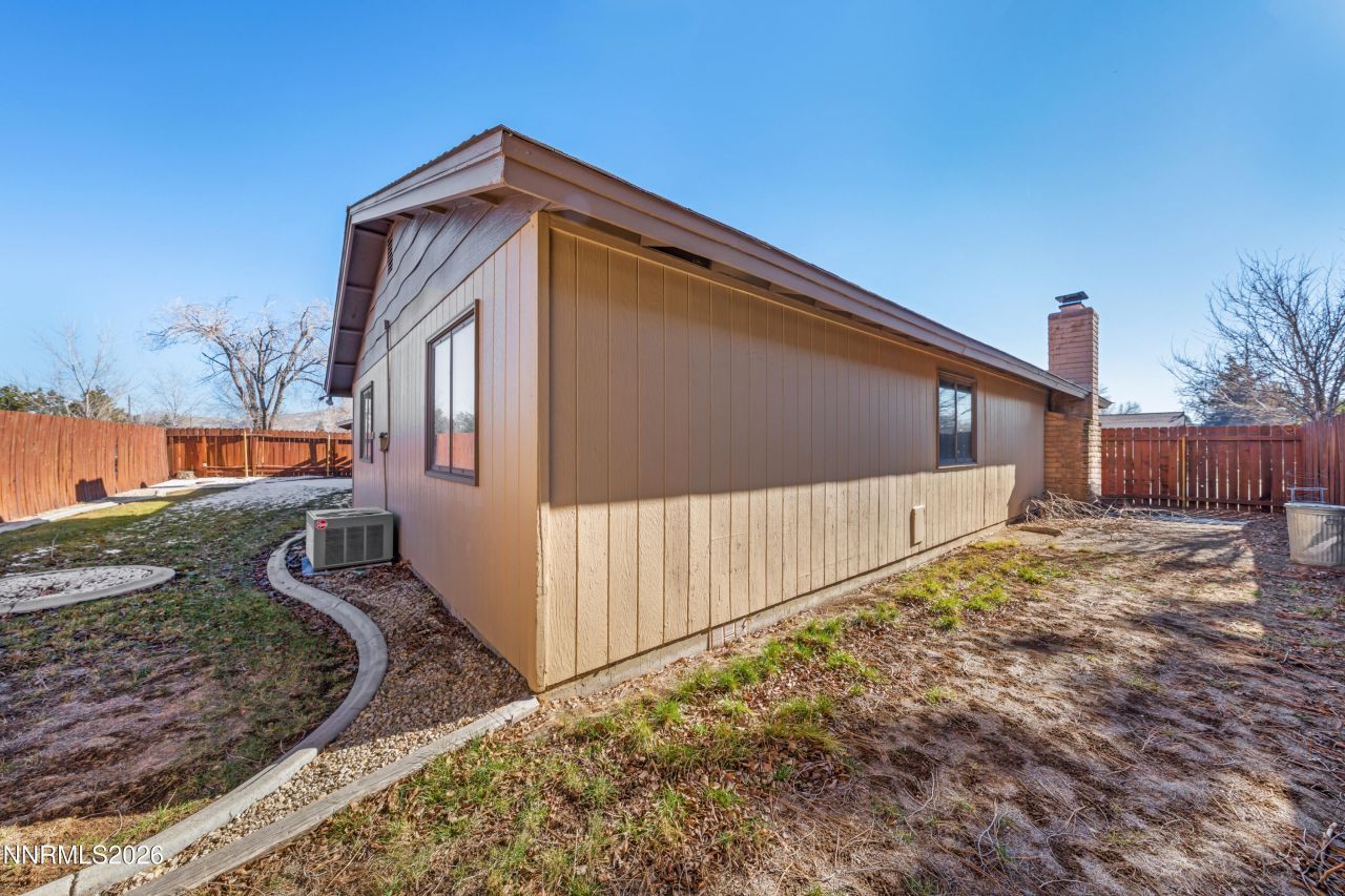 240 E Gault Way, Sparks, NV 89431 Photo