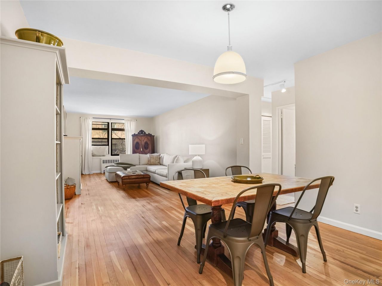 10 Franklin Avenue, Unit 2G, White Plains, NY 10601 Main Photo