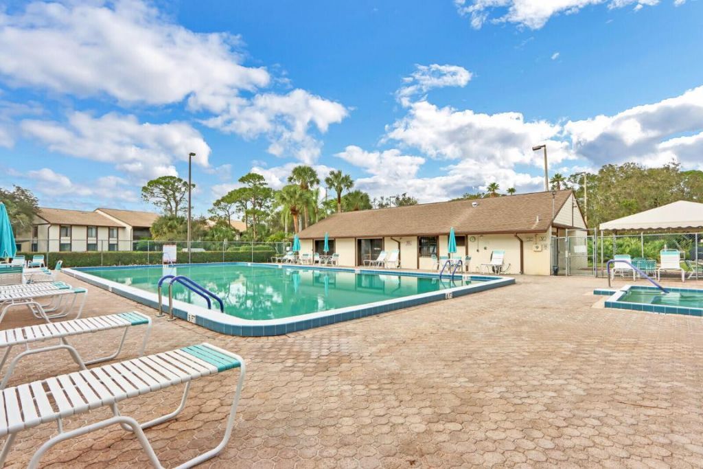 1935 SW Silver Pine Way, Unit 117-B2, Palm City, FL 34990 Photo