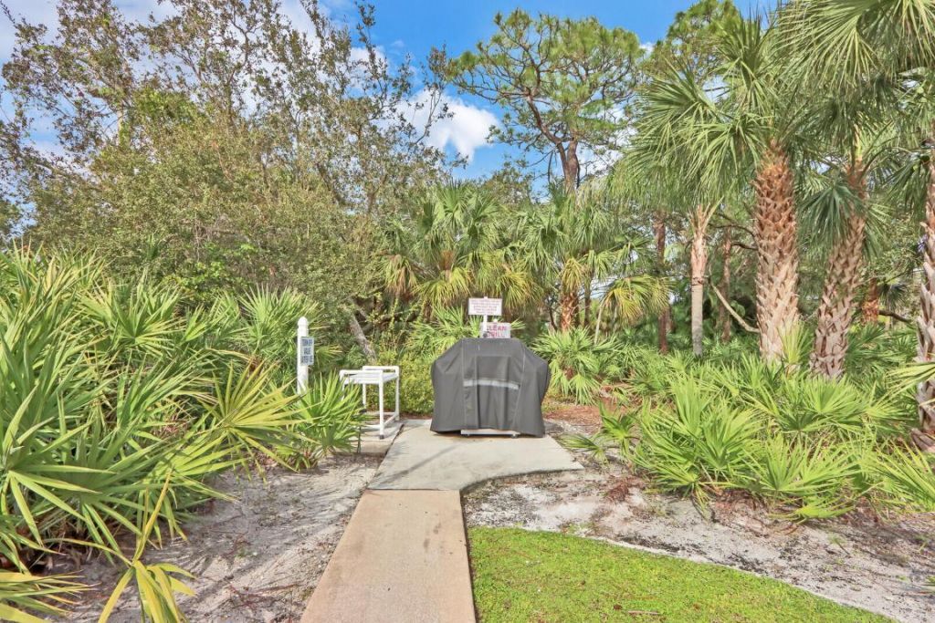 1935 SW Silver Pine Way, Unit 117-B2, Palm City, FL 34990 Photo