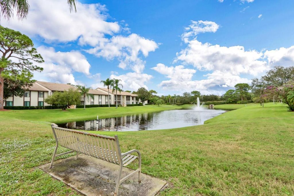 1935 SW Silver Pine Way, Unit 117-B2, Palm City, FL 34990 Photo