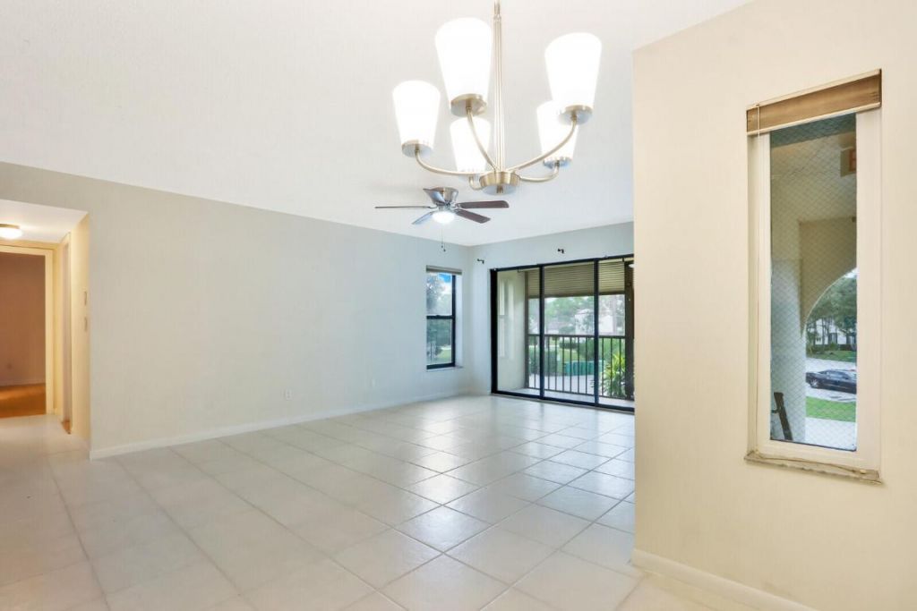 1935 SW Silver Pine Way, Unit 117-B2, Palm City, FL 34990 Photo