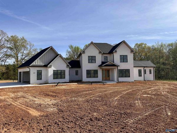 149 Sydney School Way, Hazel Green, AL 35750