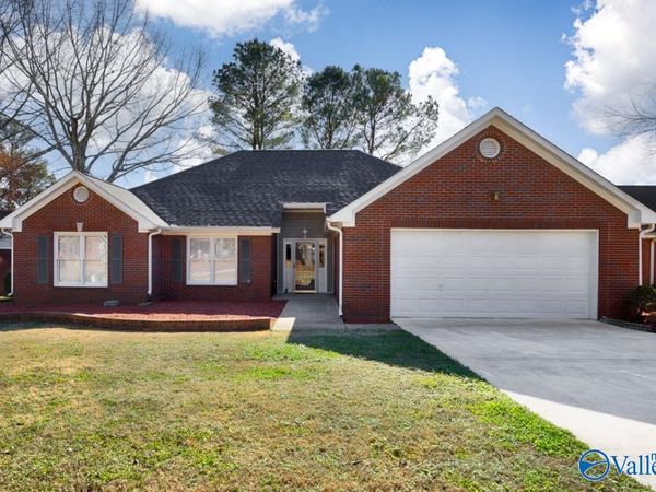 105 Markum Lane, Madison, AL 35758