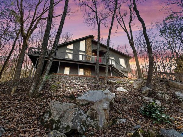 8015 Tea Garden Road SE, Huntsville, AL 35802