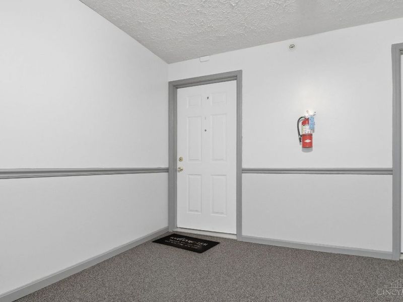 3161 Preserve Lane, Unit 2B, Colerain Township, OH 45239 Photo 4