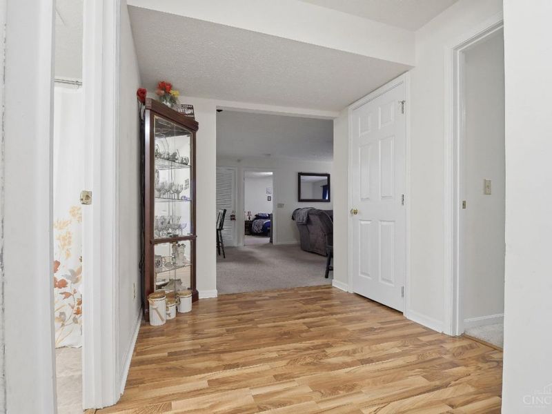 3161 Preserve Lane, Unit 2B, Colerain Township, OH 45239 Photo 5