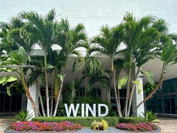350 S Miami Ave, Unit 1905, Miami, FL 33130