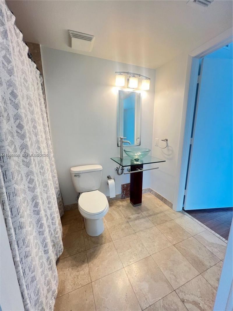 350 S Miami Ave, Unit 1905, Miami, FL 33130 Photo