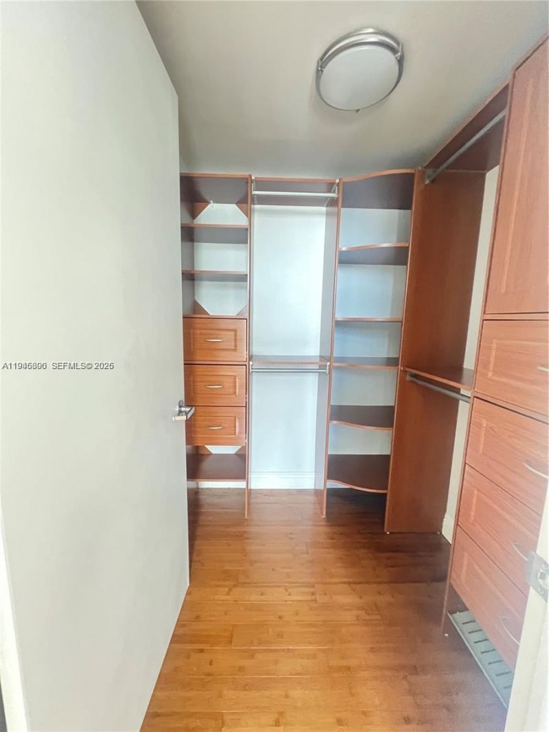 350 S Miami Ave, Unit 1905, Miami, FL 33130 Photo