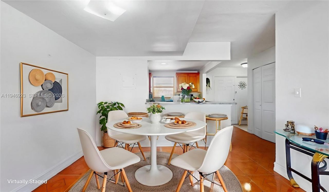 9373 Fontainebleau Blvd, Unit K234, Miami, FL 33172 Photo