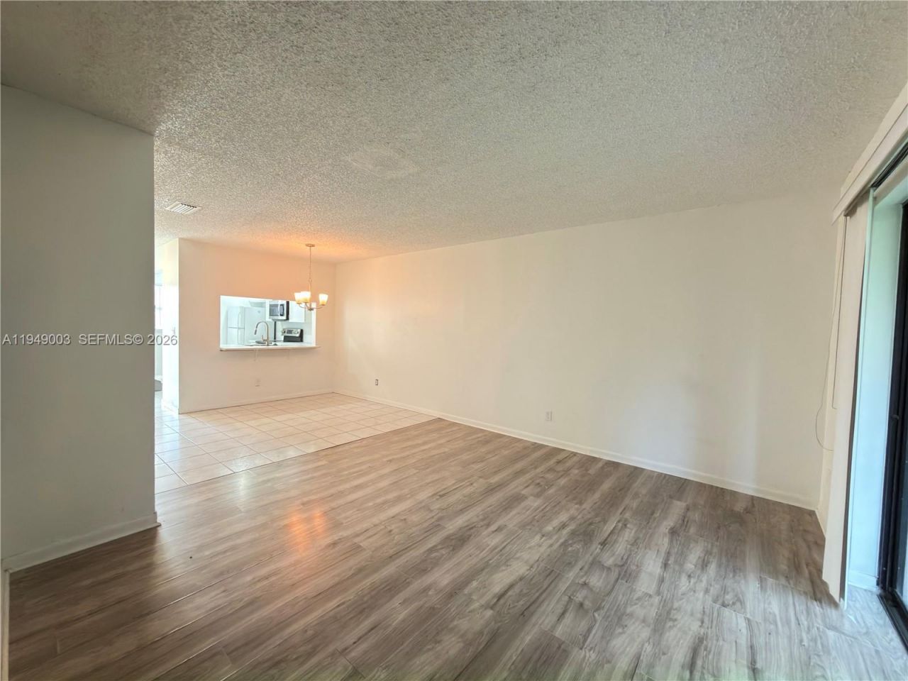 10453 NW 11th St , Unit 206, Pembroke Pines, FL 33026 Photo