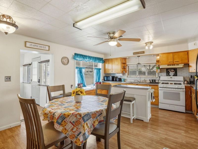 818 Lawndale Avenue, Columbus, OH 43207 Photo 18