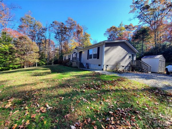 457 Dale Road , Spruce Pine, NC 28777
